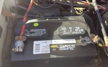 Ford-bronco-xlt-1990-white-10