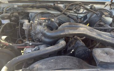 Ford-bronco-xlt-1990-white-7