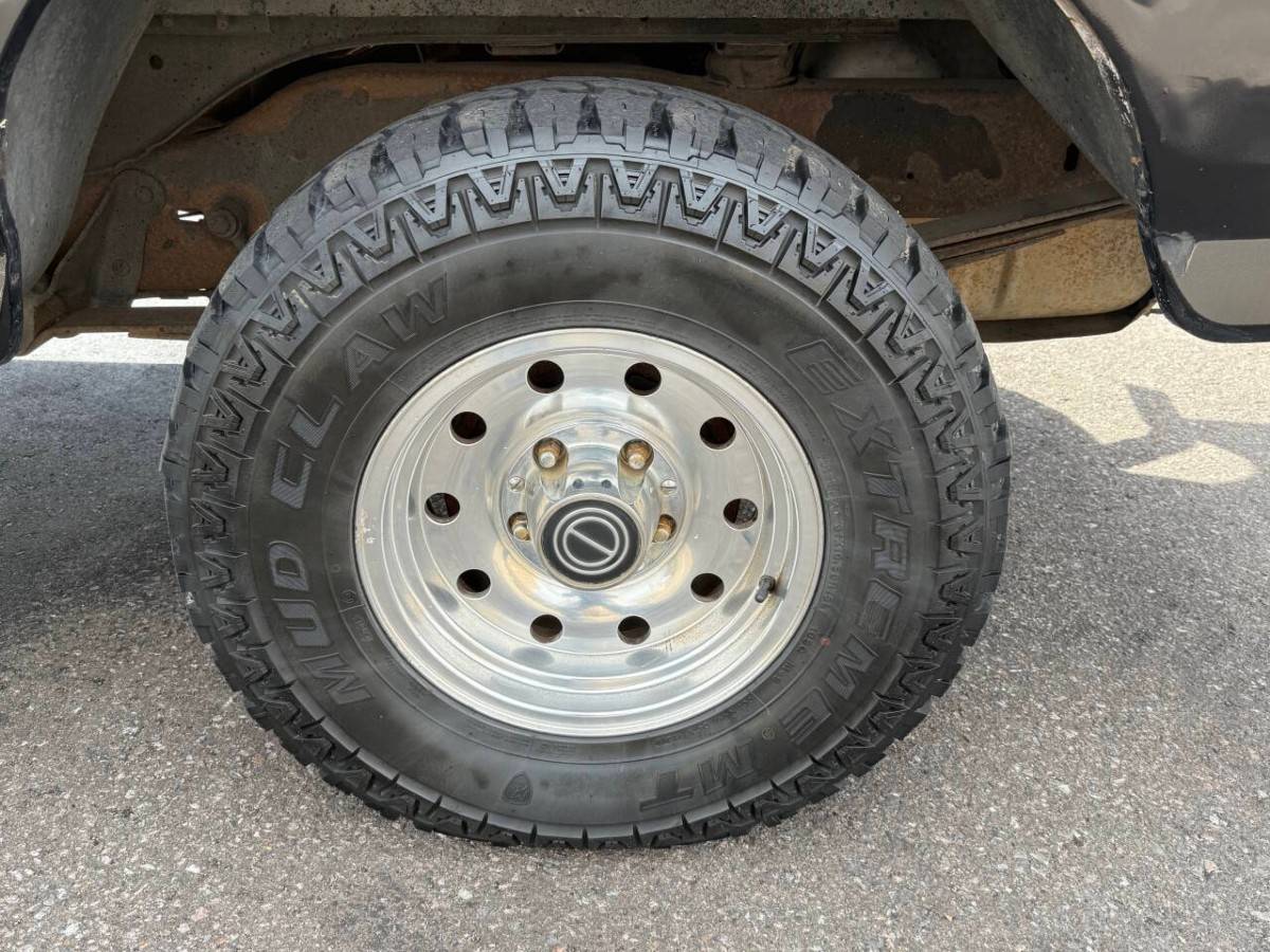 Ford-bronco-xlt-2dr-suv-1990-black-18