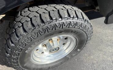 Ford-bronco-xlt-2dr-suv-1990-black-19