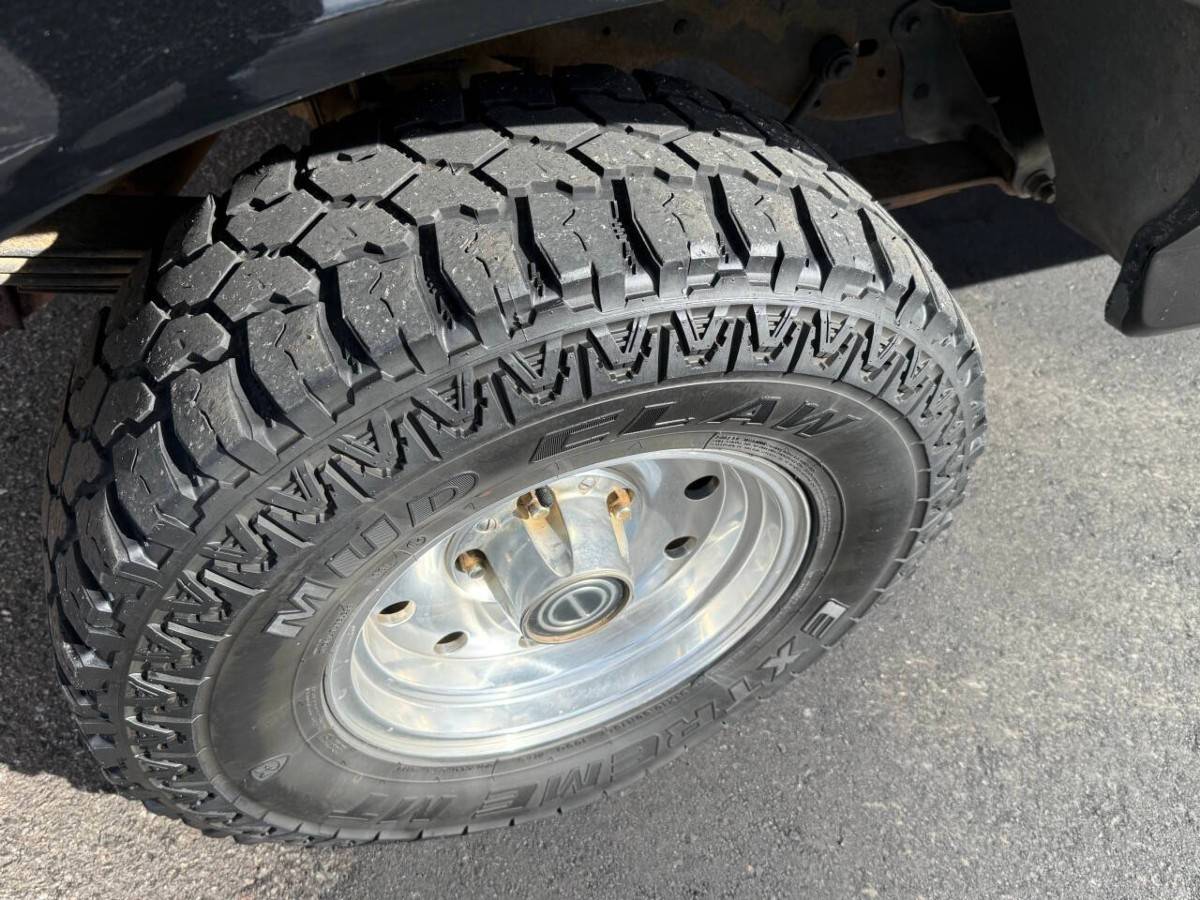 Ford-bronco-xlt-2dr-suv-1990-black-19