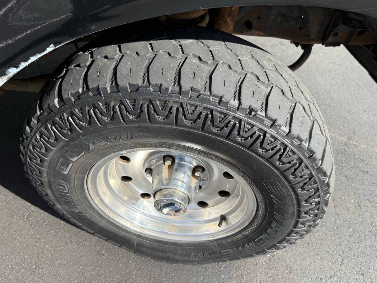 Ford-bronco-xlt-2dr-suv-1990-black-20