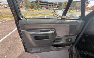 Ford-bronco-xlt-2dr-suv-1990-black-5