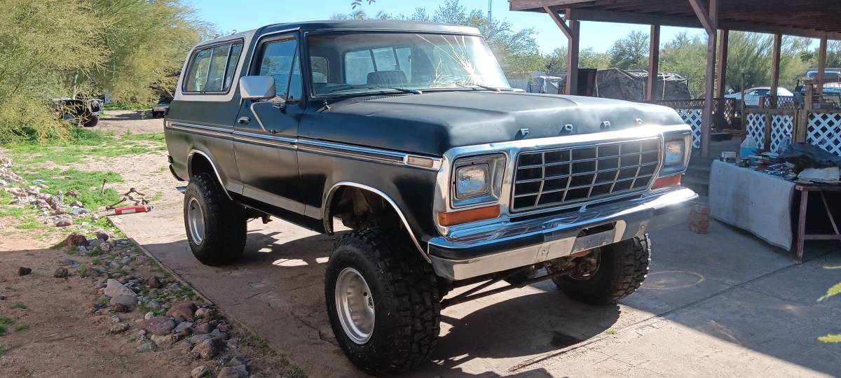 Ford-bronco-xlt-ranger-1979-1