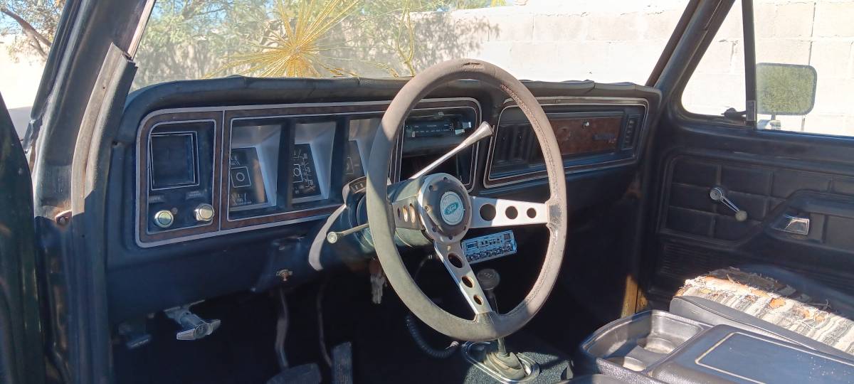 Ford-bronco-xlt-ranger-1979-14