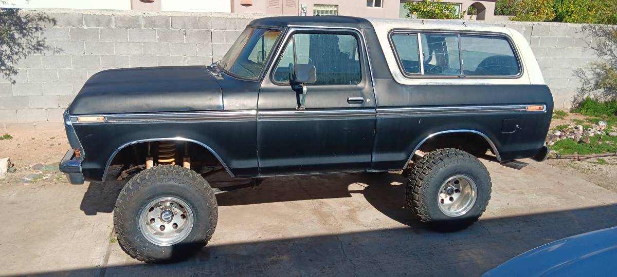 Ford-bronco-xlt-ranger-1979