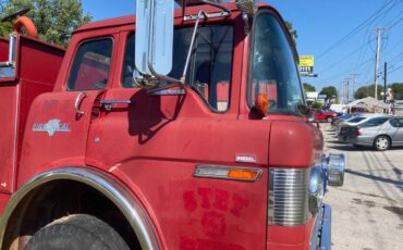 Ford-c-series-1985-red-5