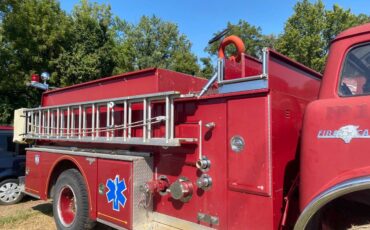 Ford-c-series-1985-red-6