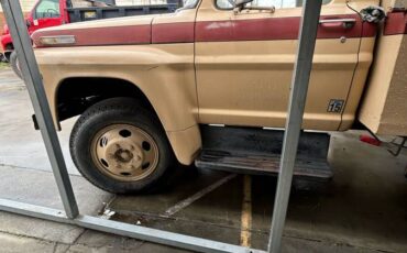 Ford-commercial-f-600-super-duty-1969-brown-4