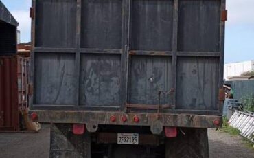 Ford-commercial-f-600-super-duty-1992-white-16