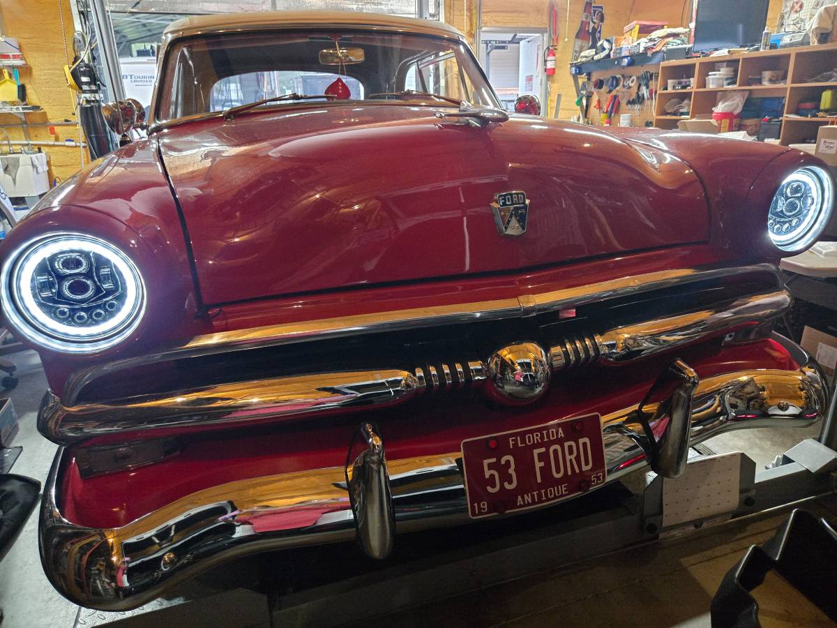 Ford-convertible-1953-red-10