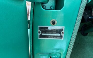 Ford-country-sedan-wagon-1954-green-17