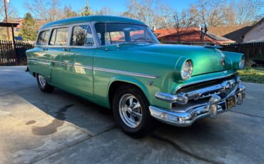 Ford-country-sedan-wagon-1954-green-6