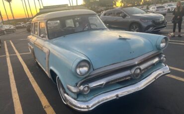 Ford-country-squire-1954-blue