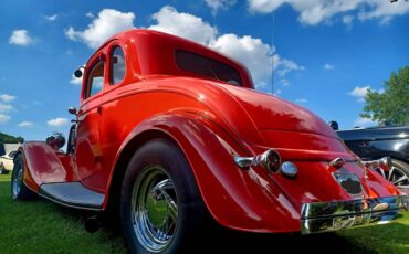 Ford-coupe-1933-red