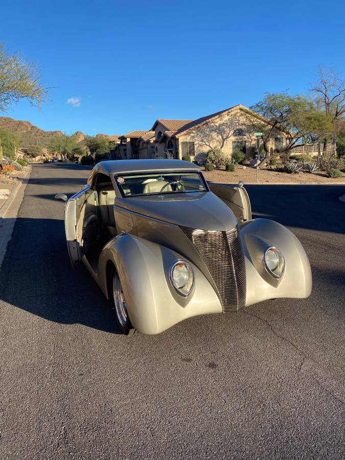 Ford-coupe-1937-custom-11