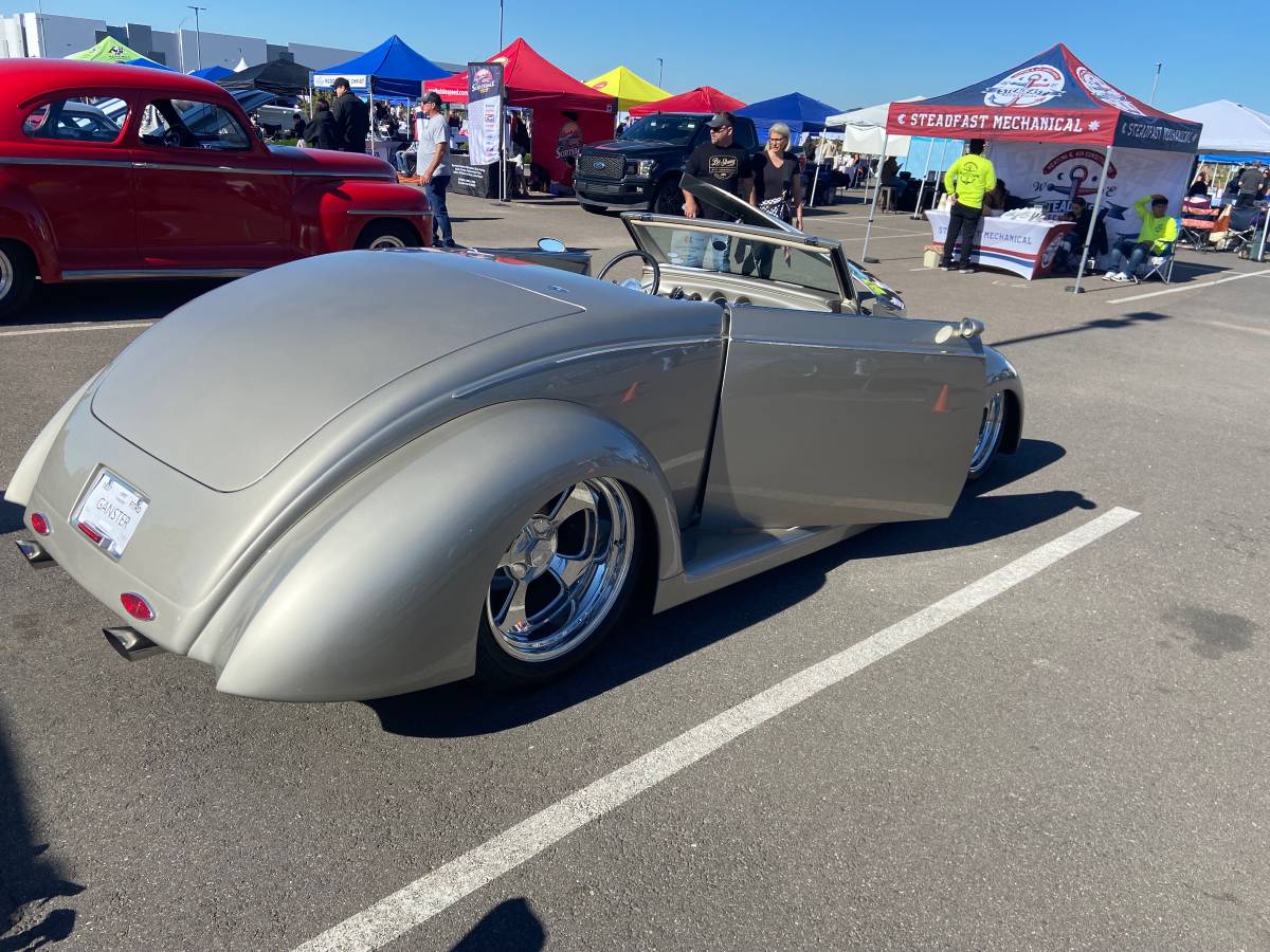 Ford-coupe-1937-custom-14