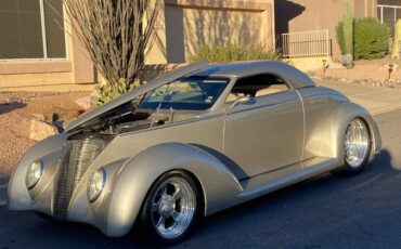 Ford-coupe-1937-custom