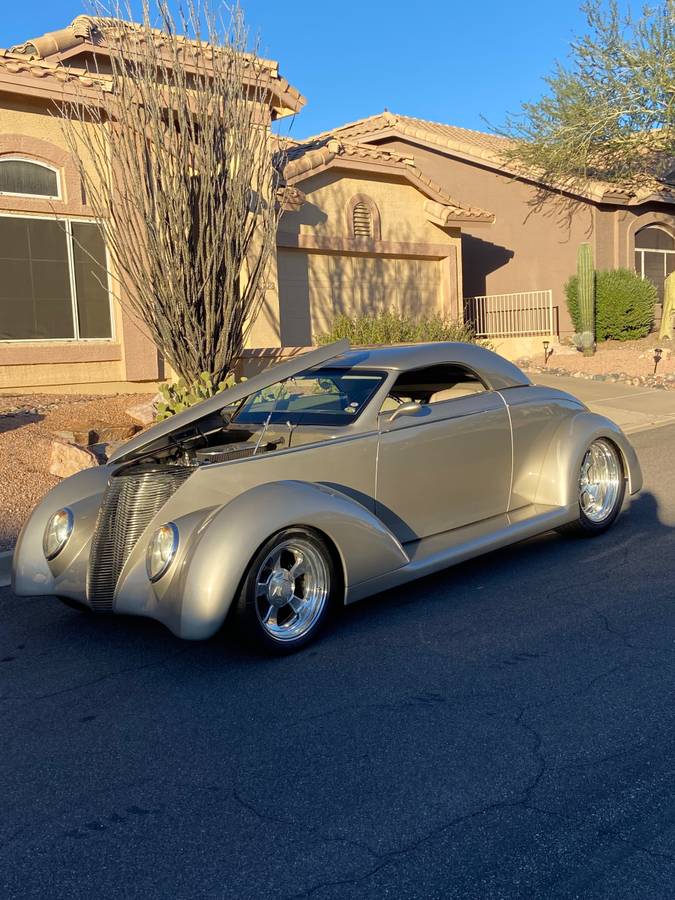 Ford-coupe-1937-custom