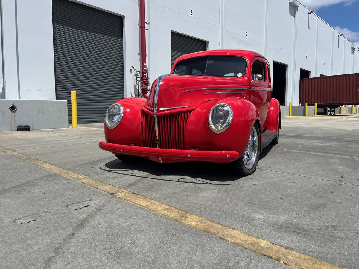 Ford-coupe-1939-red-2