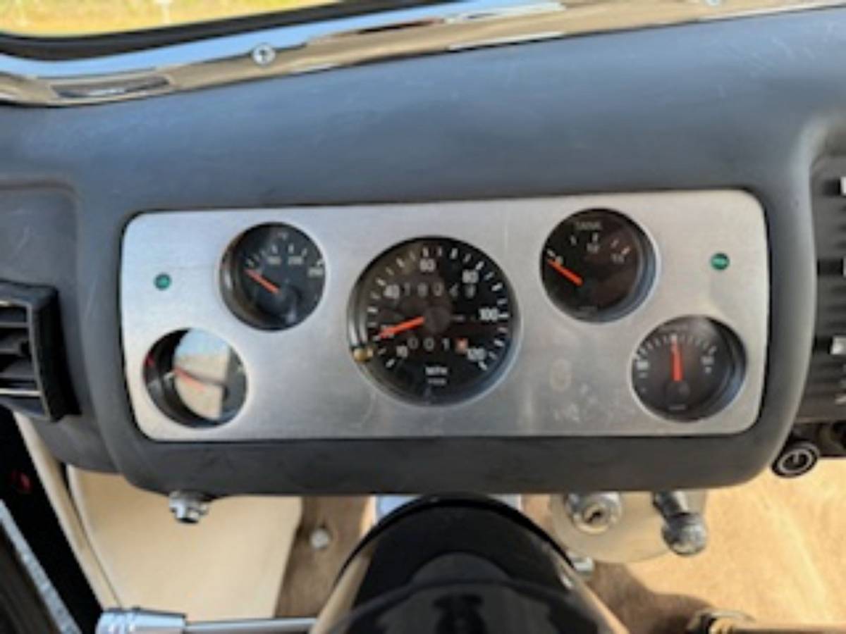 Ford-coupe-1940-black-10