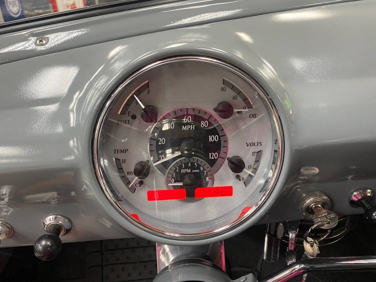 Ford-coupe-1950-red-7