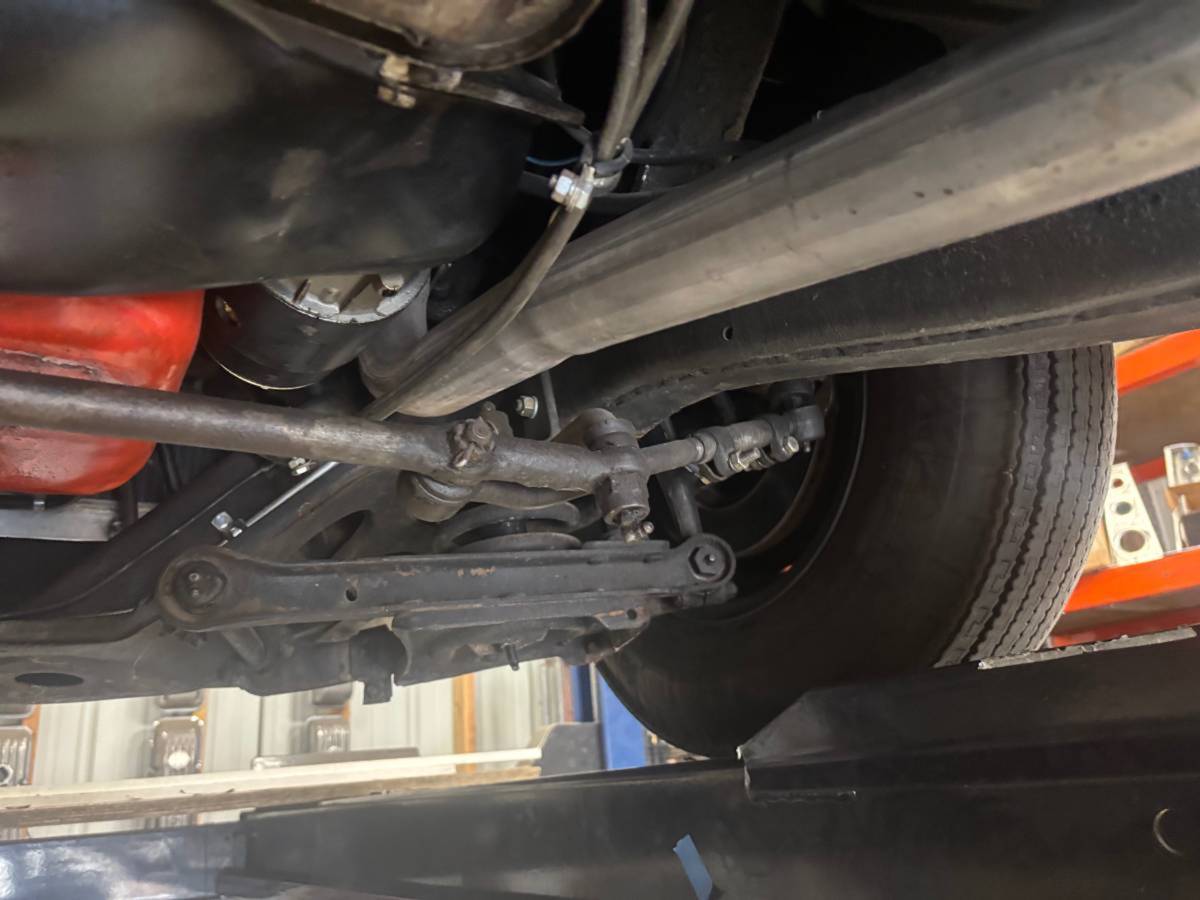 Ford-coupe-1951-green-18