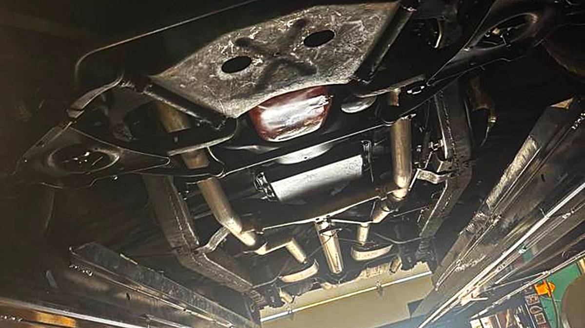 Ford-coupe-1951-green-3