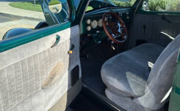 Ford-coupe-deluxe-1940-green-19