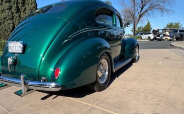 Ford-coupe-deluxe-1940-green-22