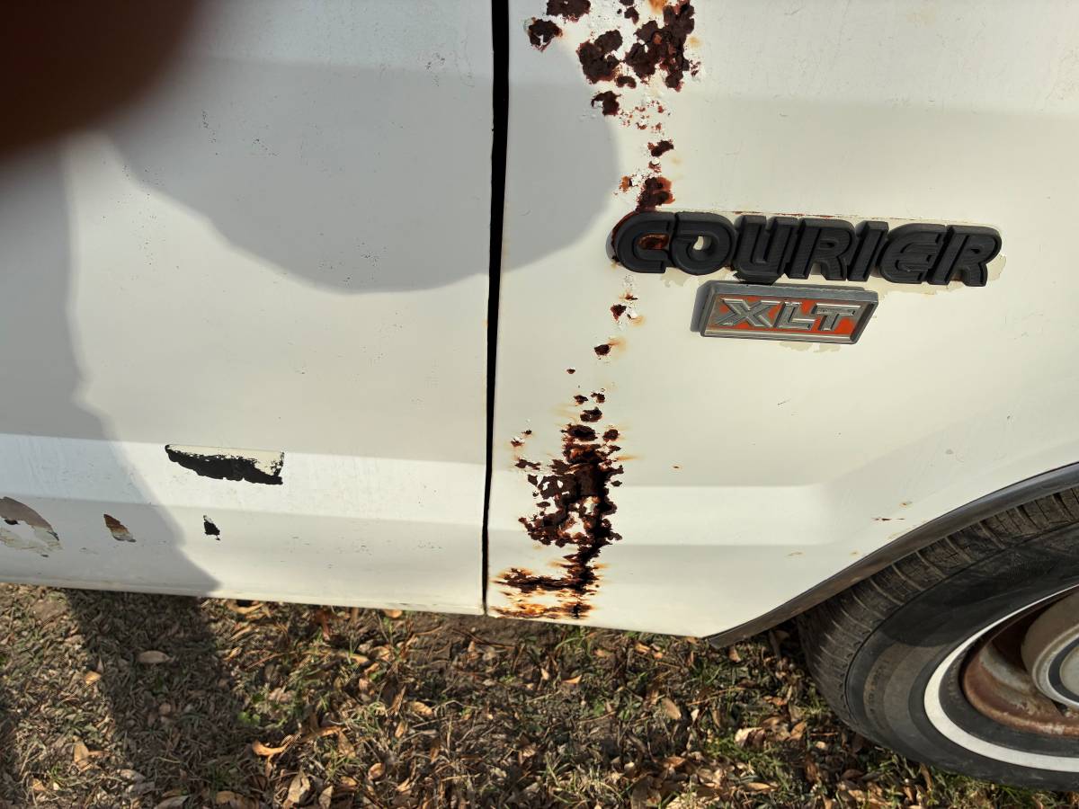 Ford-courier-pk-1978-10