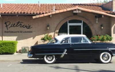 Ford crestline victoria 1953