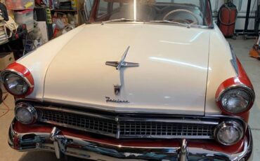 Ford-crown-victoria-1955-red-1