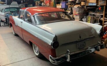 Ford-crown-victoria-1955-red-3