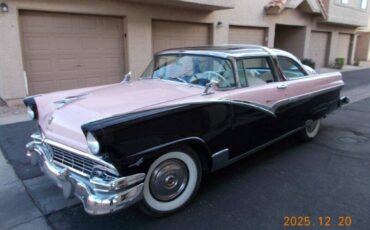 Ford-crown-victoria-1956-black-4