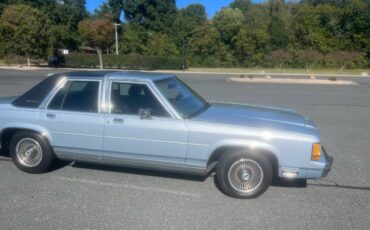 Ford-crown-victoria-1989-blue-8
