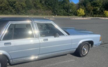 Ford-crown-victoria-1989-blue-9