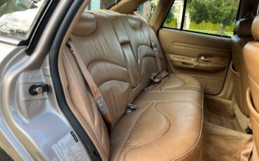 Ford-crown-victoria-1995-13