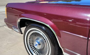 Ford-crown-victoria-lx-1990