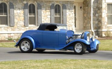 Ford-custom-1932-blue-19