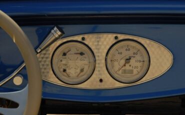 Ford-custom-1932-blue-4