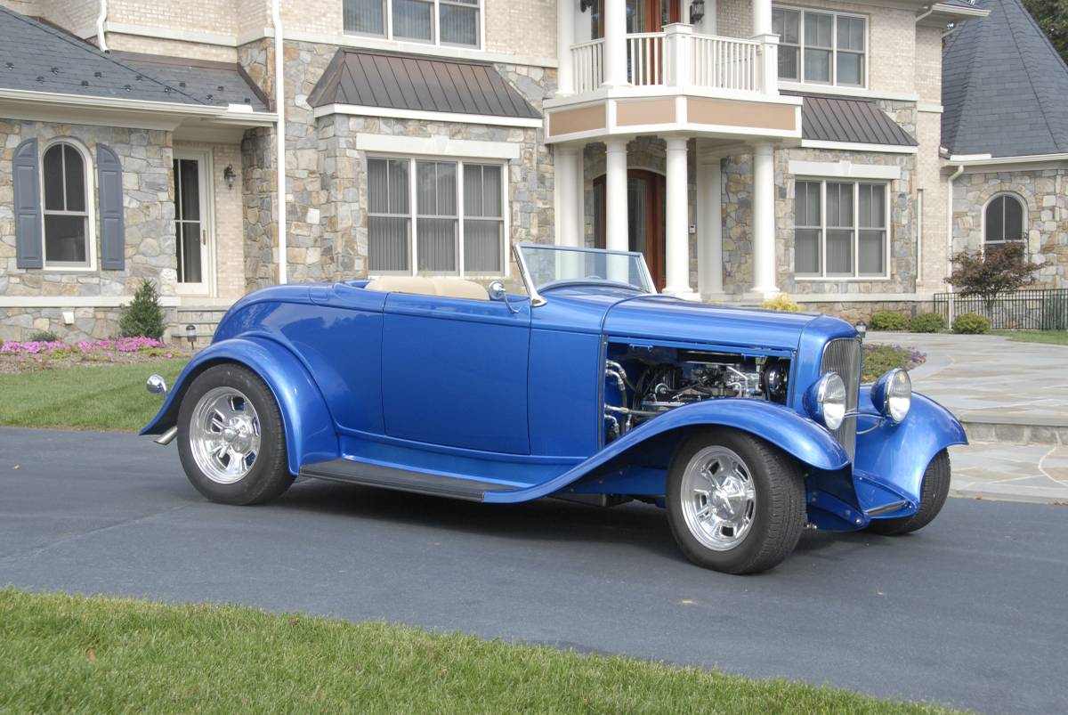 Ford-custom-1932-blue-8