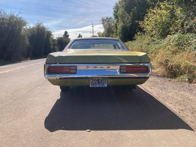 Ford-custom-500-1972-12