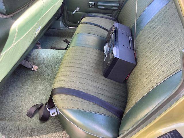 Ford-custom-500-1972-14