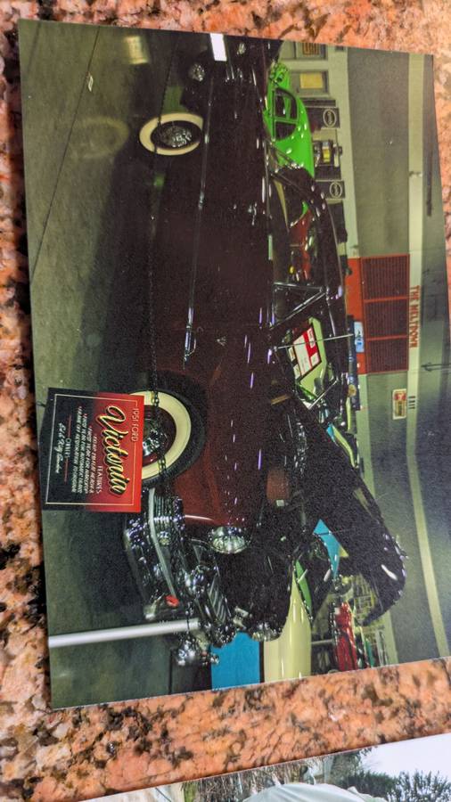 Ford-custom-victoria-1953-red-4