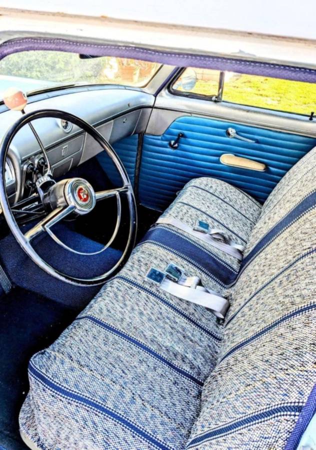 Ford-customline-1953-blue-2