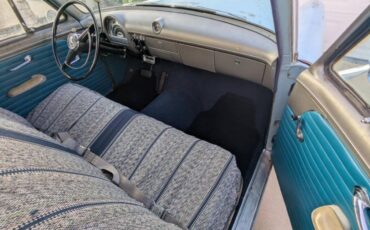 Ford-customline-1953-blue-4