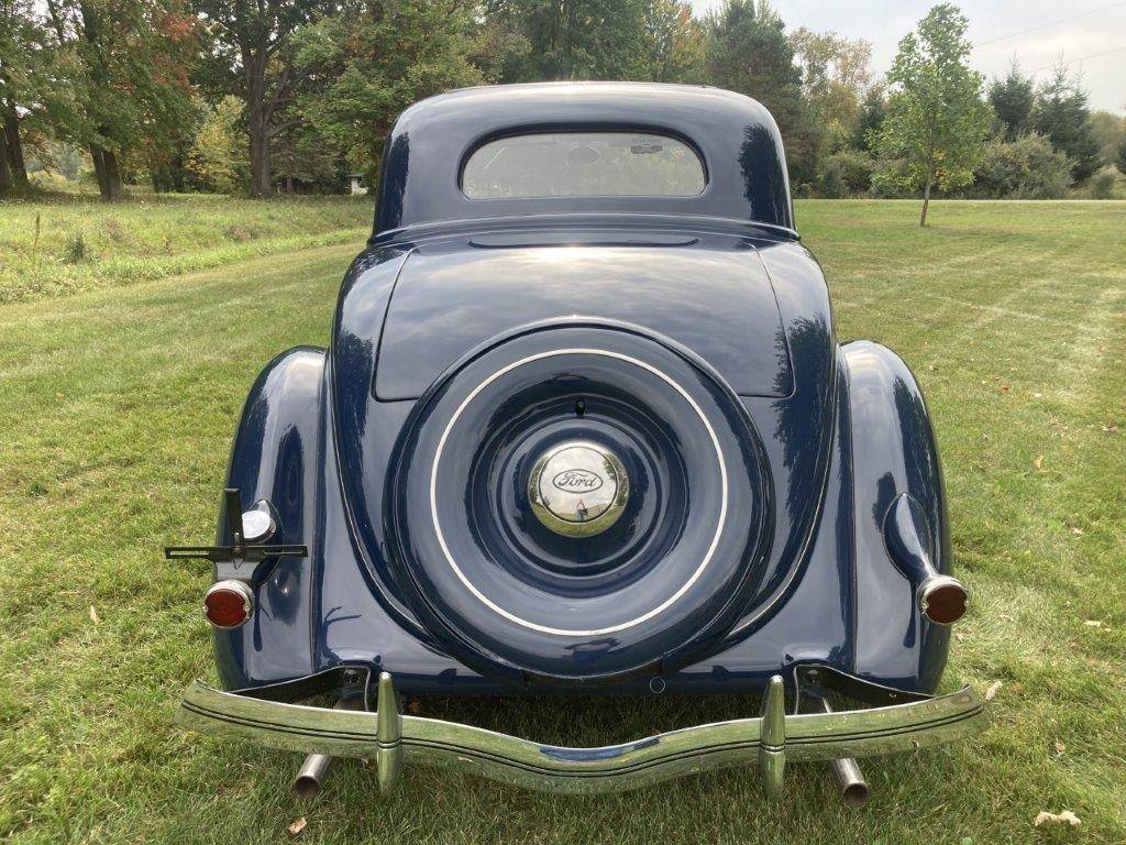 Ford-deluxe-1936-blue-5