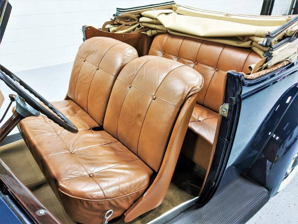 Ford-deluxe-1937-blue-4