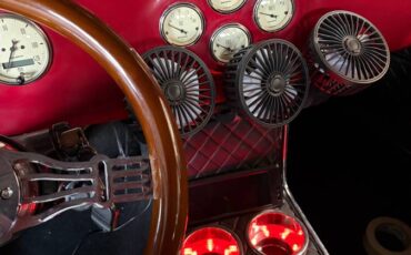 Ford-deluxe-1939-red-11